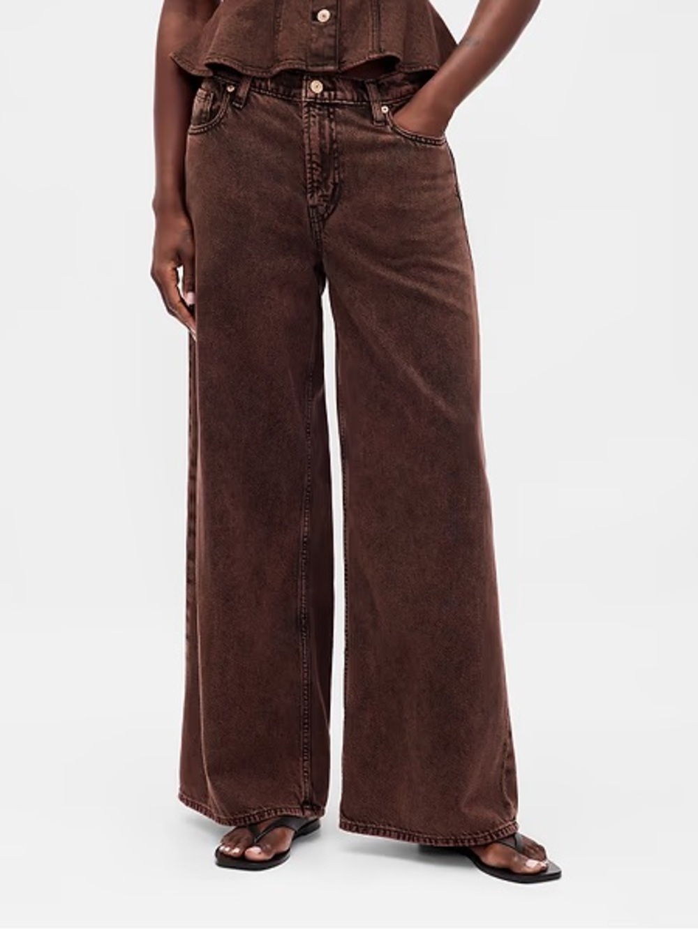 GAP NWOT Baggy Mid Rise Wide Leg Jeans Brown Wash UltraSoft Denim 29 Tall - Picture 2 of 10
